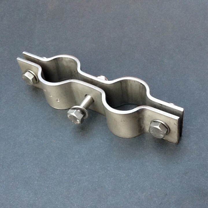 Double Pipe Clamp Stainless Steel 36mm Diameter Ports / 30mm X 3mm