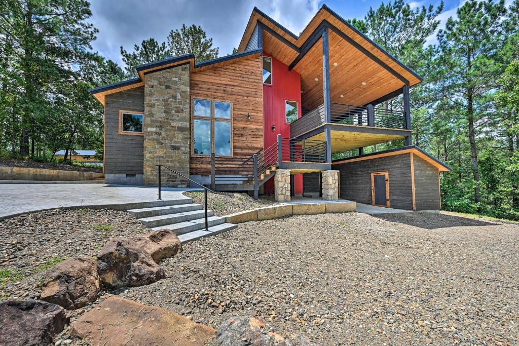 Sylvia Murphy Real Estate Cabins for Sale in Broken Bow, Oklahoma