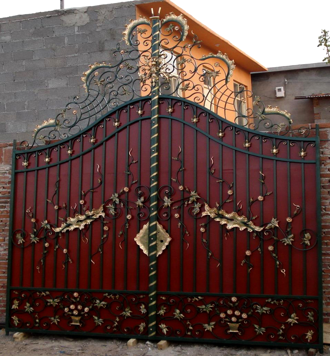 Iron Double Gate with Arch Metropolitan Galleries Inc.