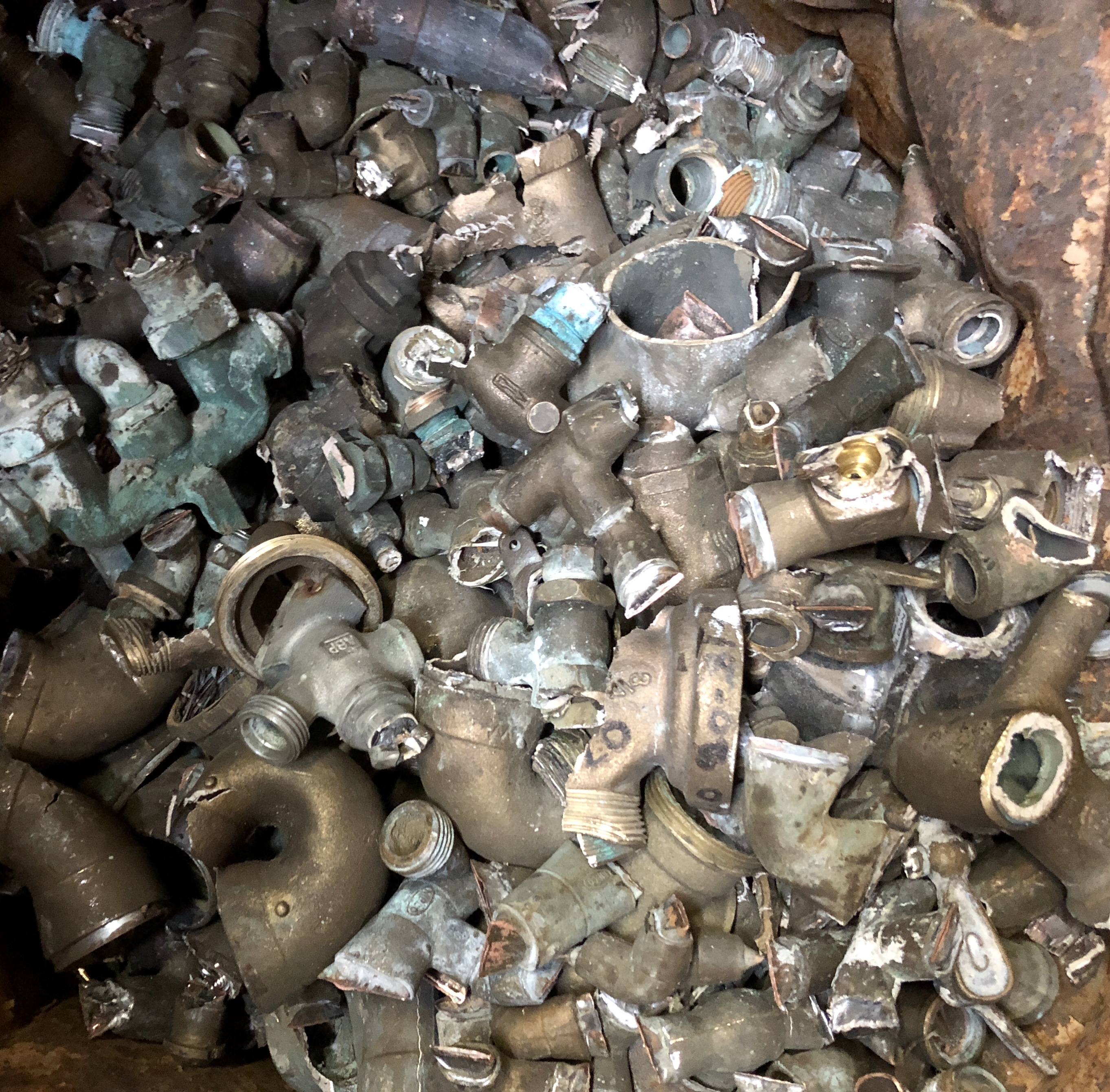 Composition Brookfield Scrap