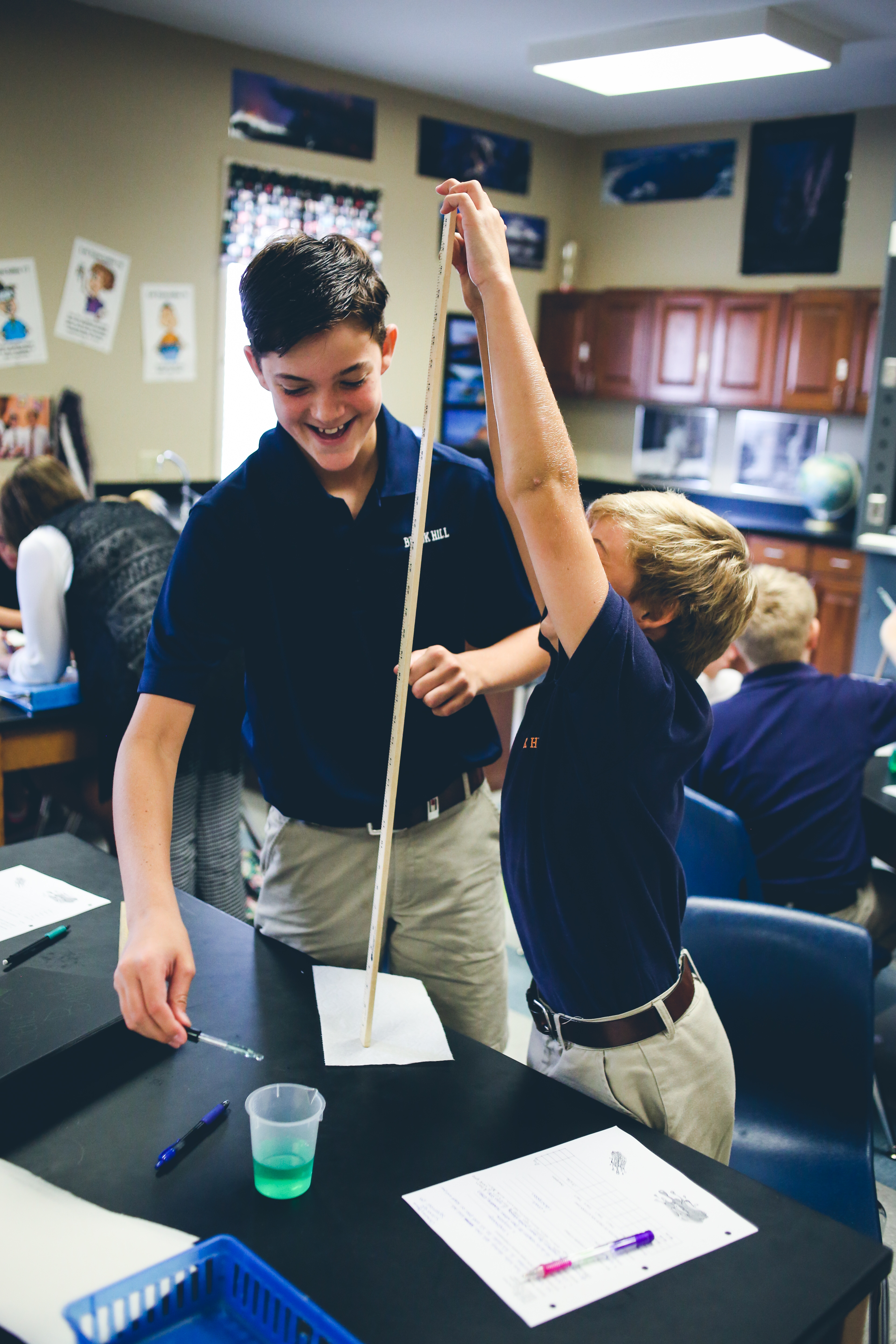 6th Grade Explores Scientific Method - The Brook Hill School