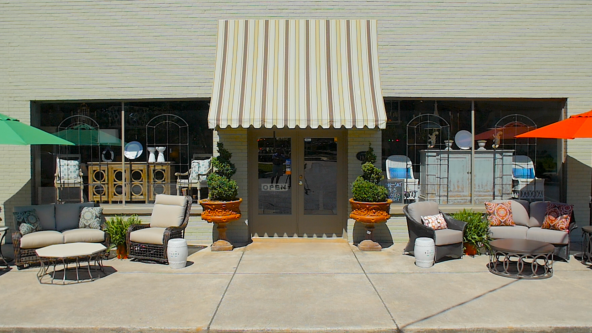 Brooks & Collier Your Indoor & Outdoor Living Headquarters