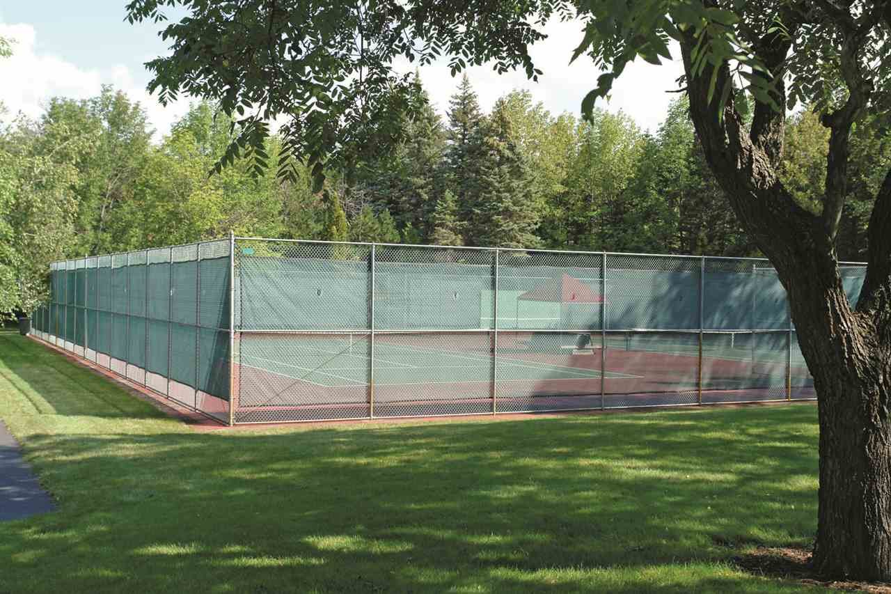 Neighborhood Spotlight Hemmingway Pointe Club Condominiums