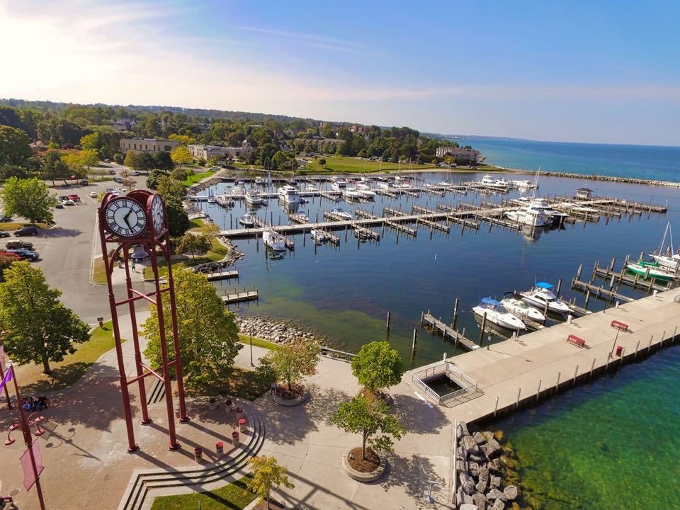 Find Your Dream Luxury Home in Petoskey A Guide to the Perfect Property