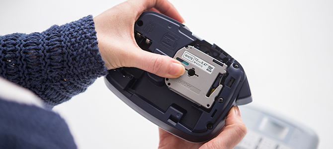 Brother PT-M95 Handy Label Maker - Brother Canada