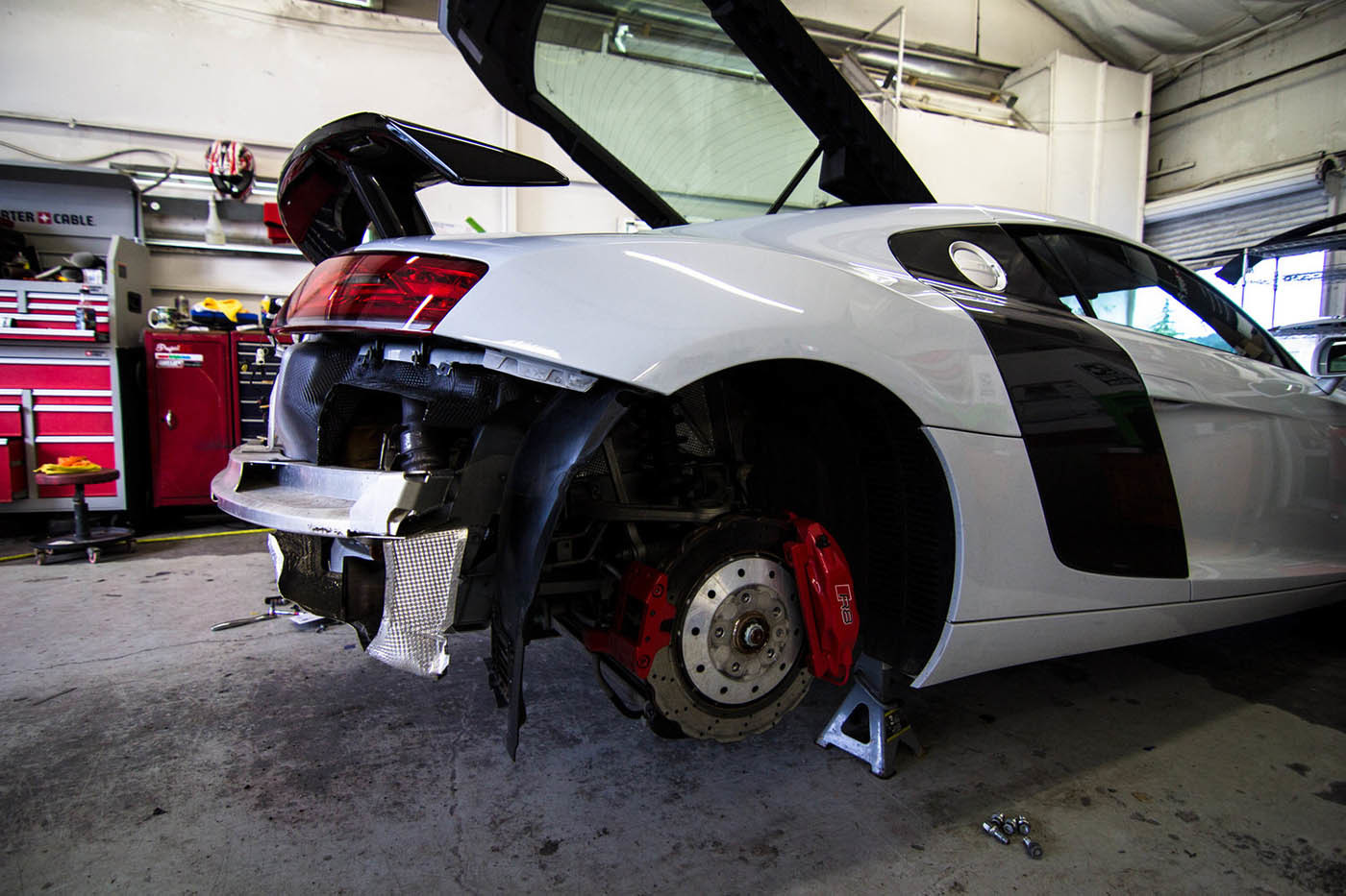 How to Find the Best Auto Body Shop Near Me In Akron Brothers Auto