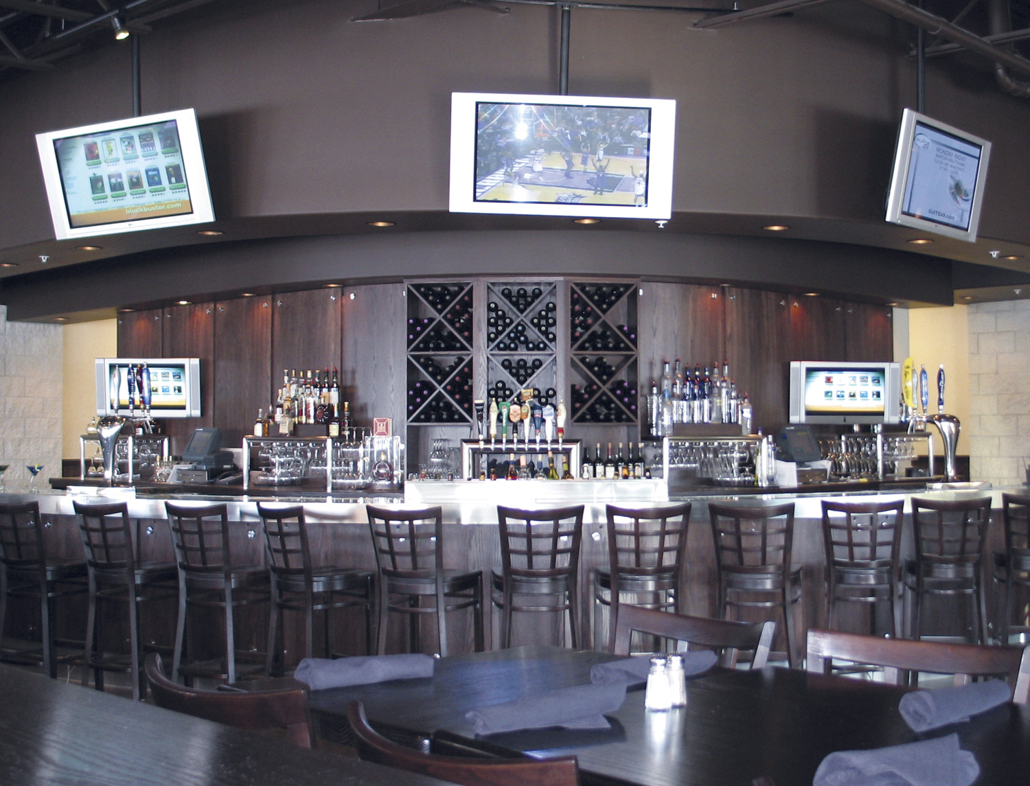 Grand Forks Restuarant Brown Corp