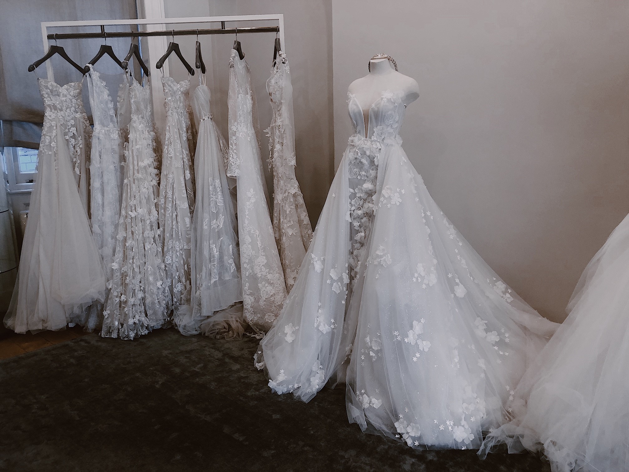 BEHIND THE SCENES OF A GALIA LAHAV TRUNK SHOW Browns Bride