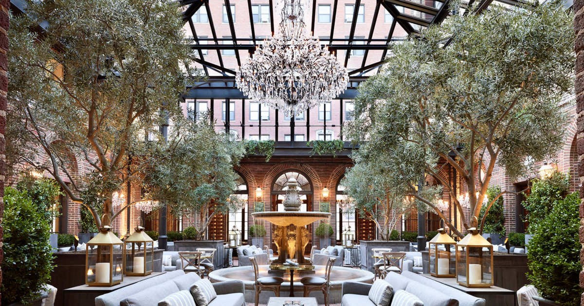 Restoration Hardware Gallery in Meatpacking Is Approved for a Liquor