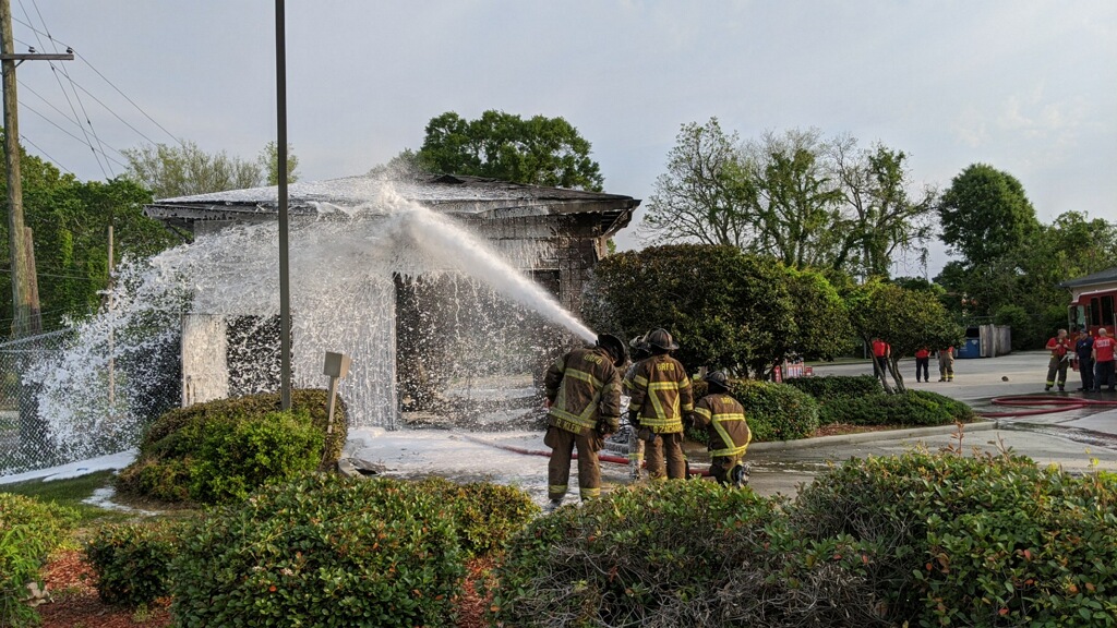 BRPROUD Car wash in Baton Rouge is a ‘total loss’ after early morning