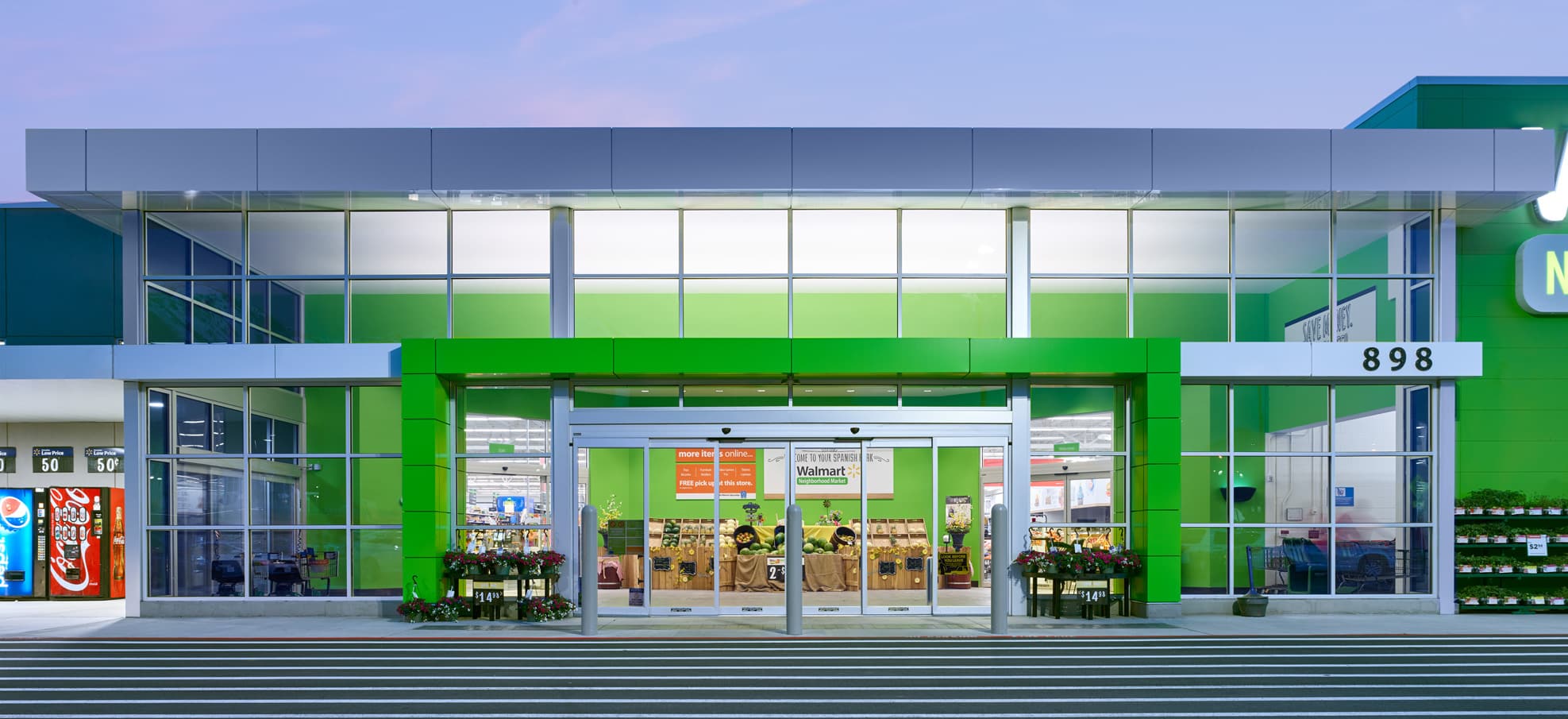 Walmart Neighborhood Market // BRR Architecture
