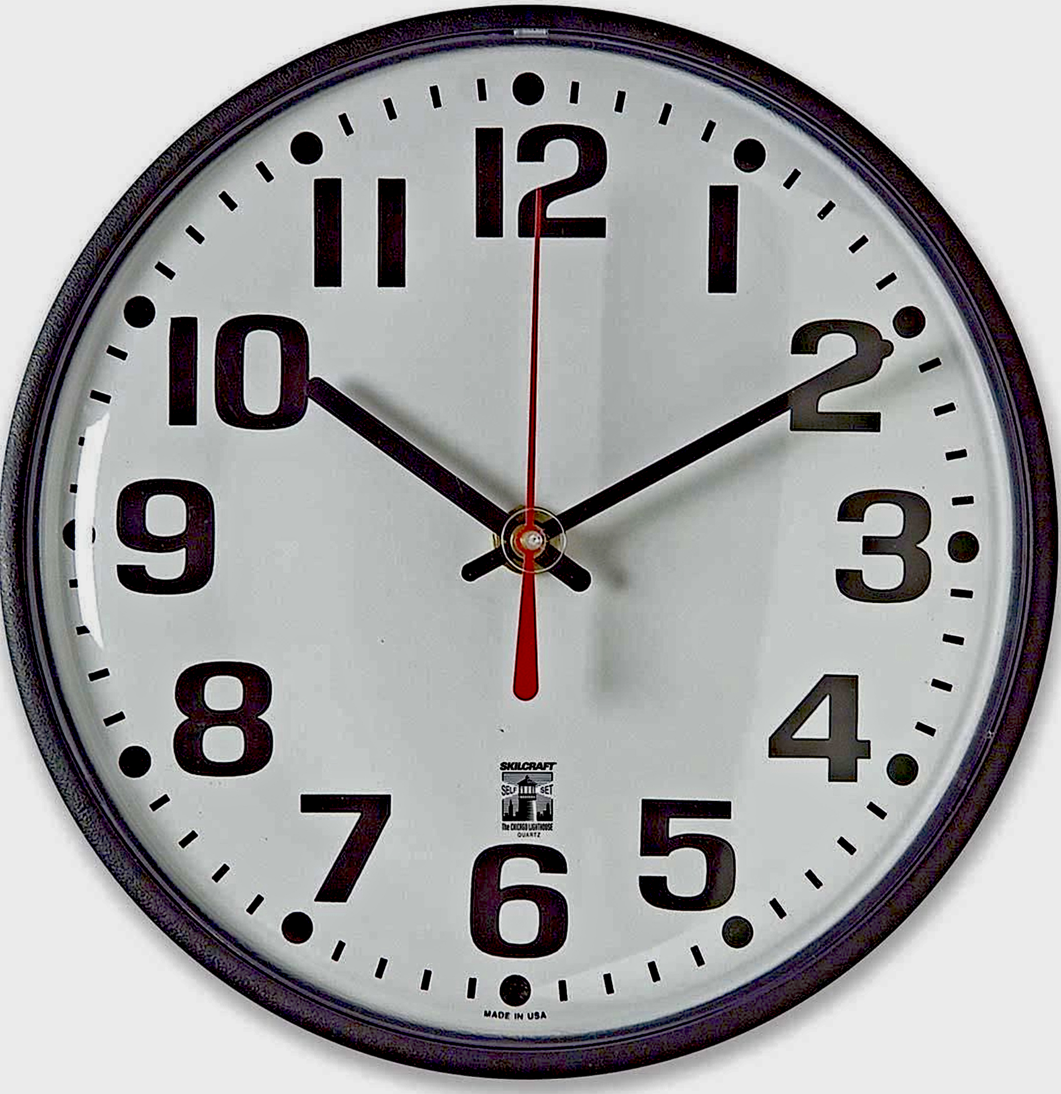 CHICAGO LIGHTHOUSE SKILCRAFT WALL CLOCK FOR US FEDERAL GOVERNMENT (USA