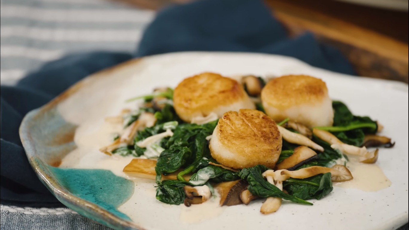 Gordon Ramsay’s Scallops with Special Mushroom and Sauce Recipe
