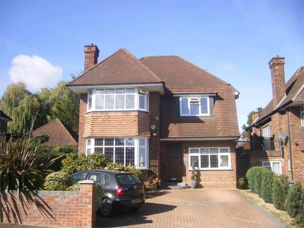 The Paddocks, WEMBLEY PARK, 5 bedroom, House Detached