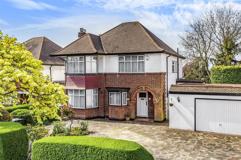 Barn Rise, Wembley Park, 4 bedroom, House Detached