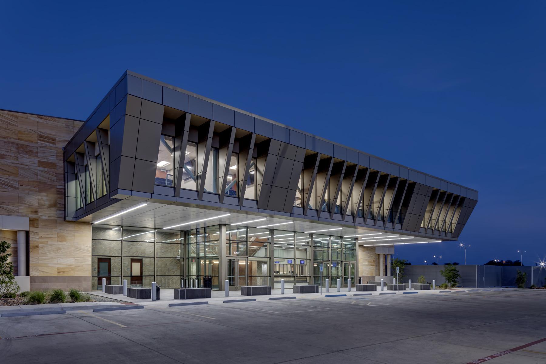 Midland Municipal Court Brinkley Sargent Wiginton Architects