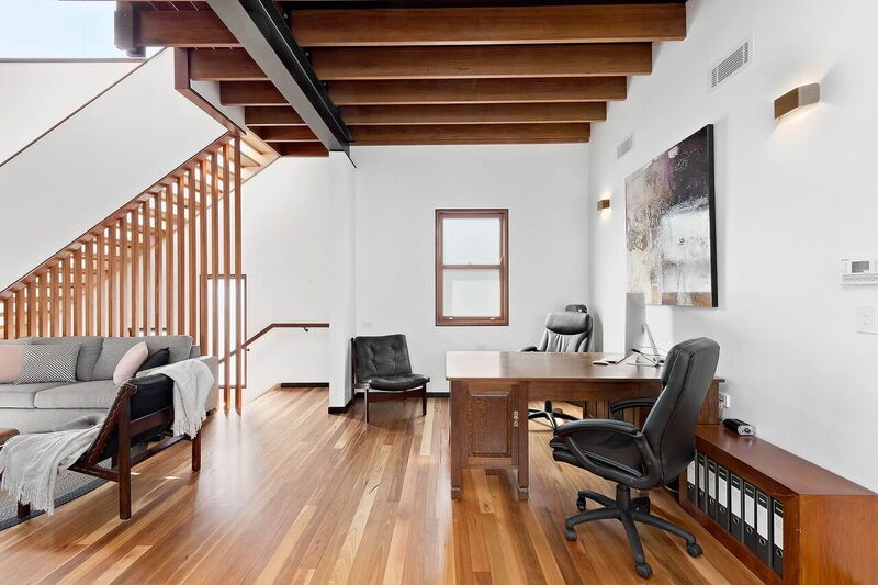 Double Hung Brisbane Timber Doors & Windows