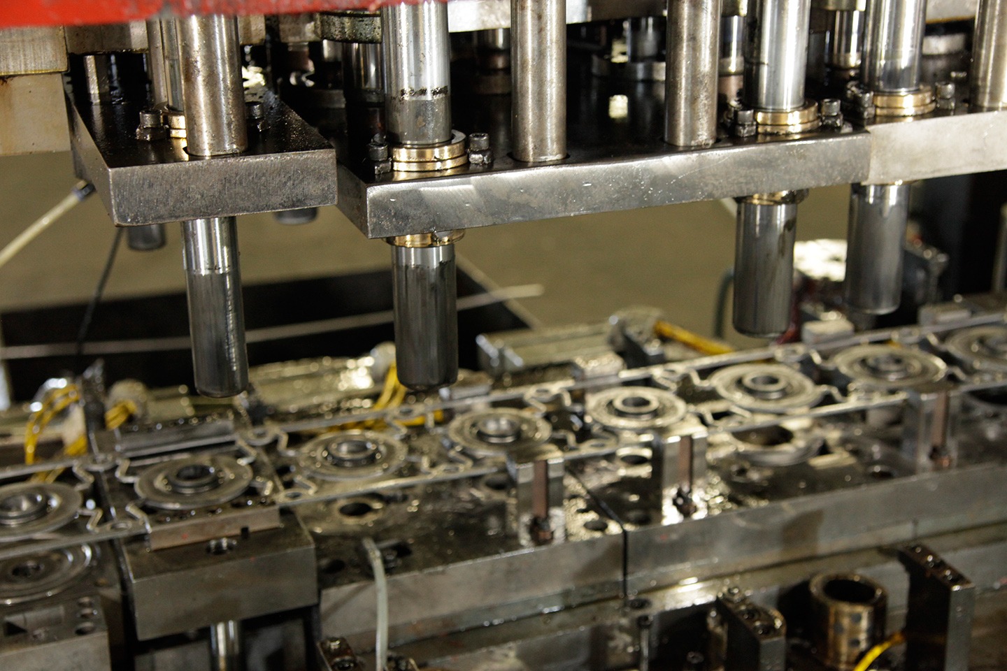 Tool & Die, Production Stamping & Precision Machining,...