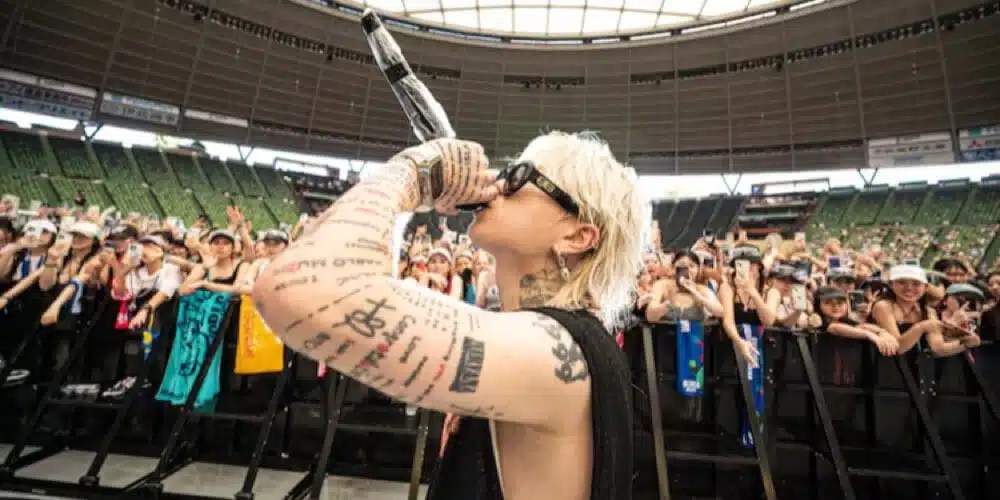 ASH ISLAND(アッシュ・アイランド)のプロフィール・公式／個人SNSまとめ【KPOPソロ歌手】 BB Crew