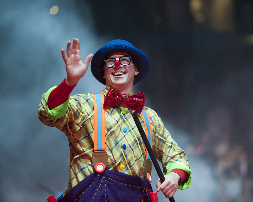 Roaming Circus Performers For Hire In Sydney