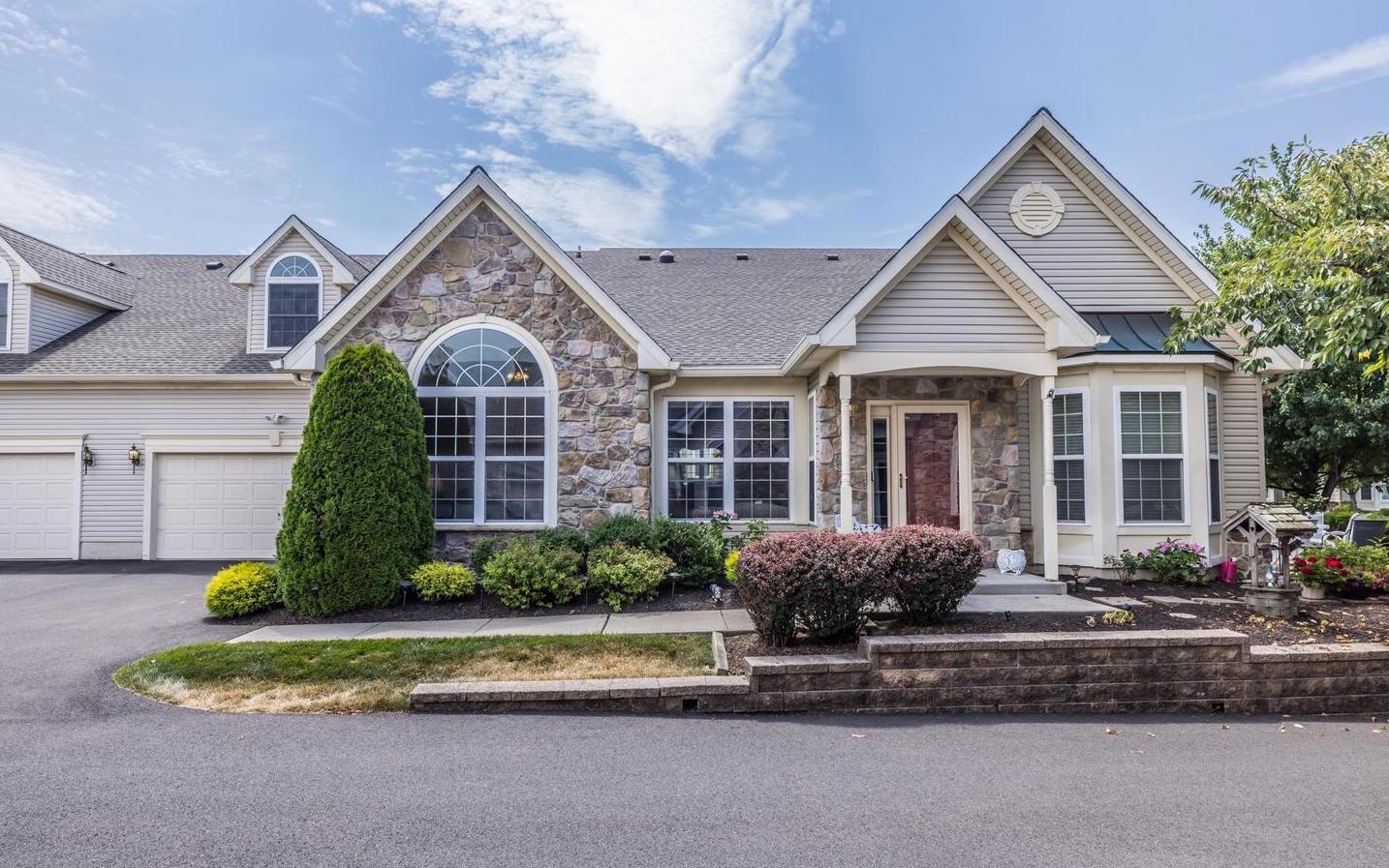 55+ Quad Style Community Langhorne, PA Senior Community Villages