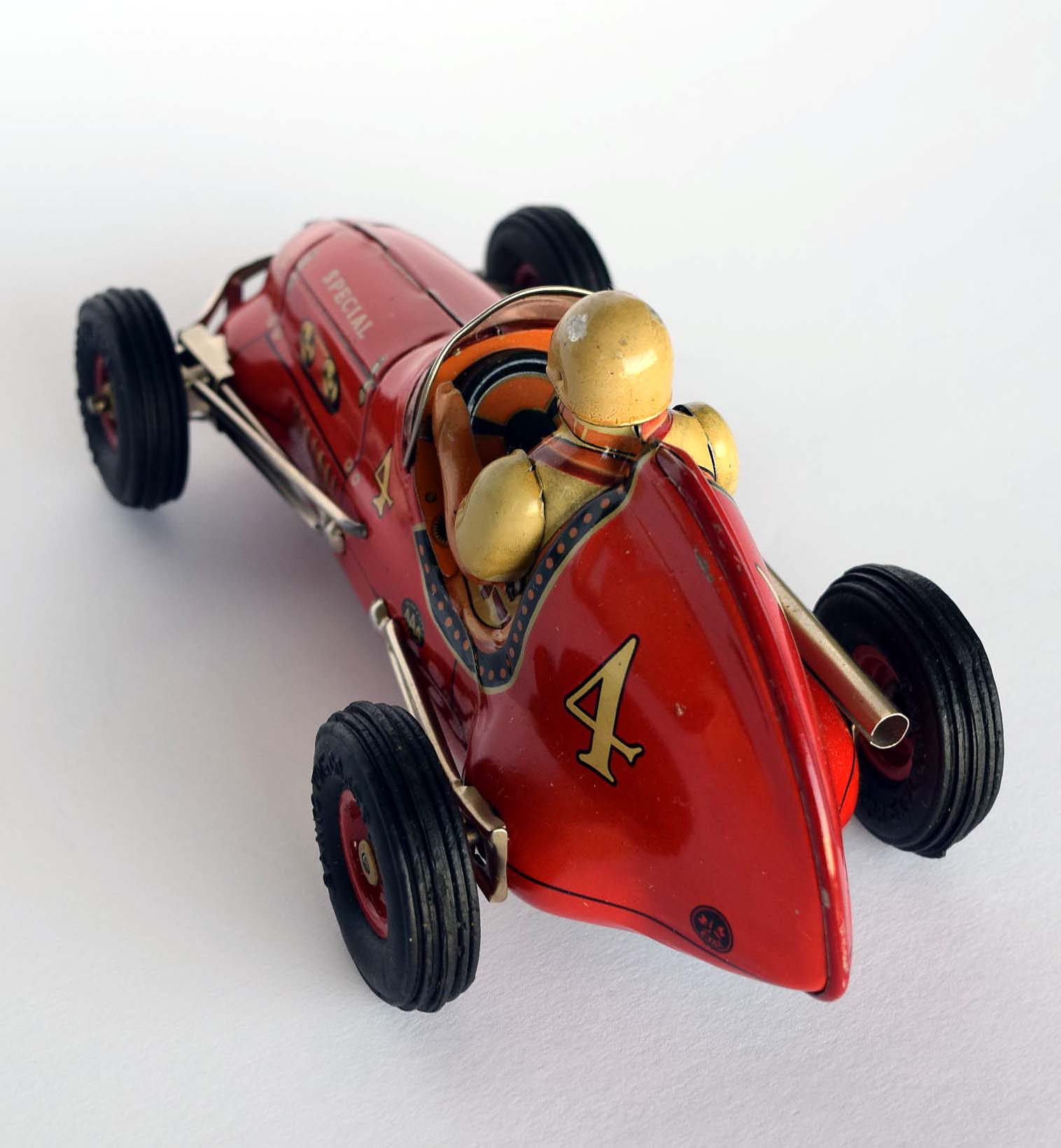 Vintage Tin Toys Price Guide and Information