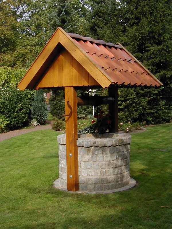 Holzgestaltung im Garten