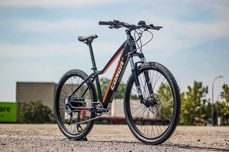 Bicicleta eMTB rígida Conor Java 29 2021 NEG