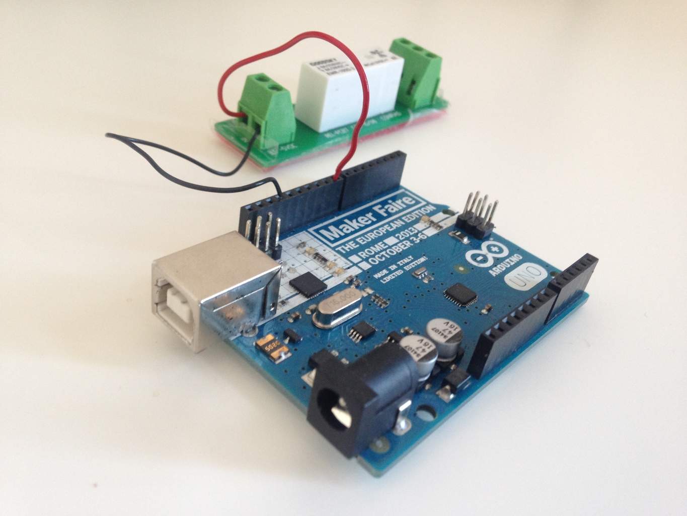 How to use analog sensors on Arduino Build Electronic Circuits