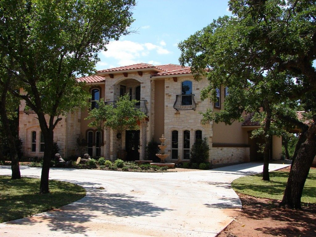 Summit Custom Homes LLC Home Builder in Weatherford, Texas