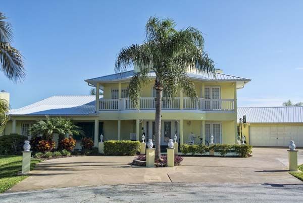 Hippo Roofing Home Builder in Melbourne, Florida