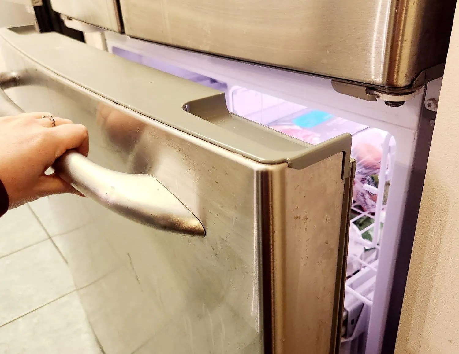 Flashing Red Light On Freezer Diagnose And Fix