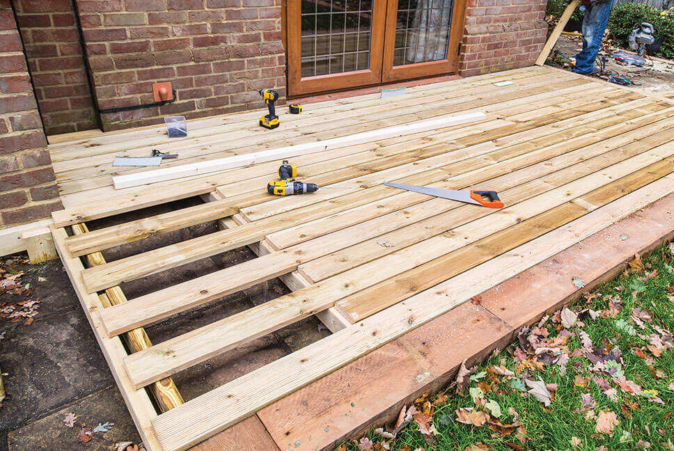 Build it How to Build a Timber Deck