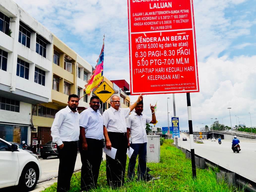 Kenderaan berat lebih lima tan dilarang menggunakan Jalan
