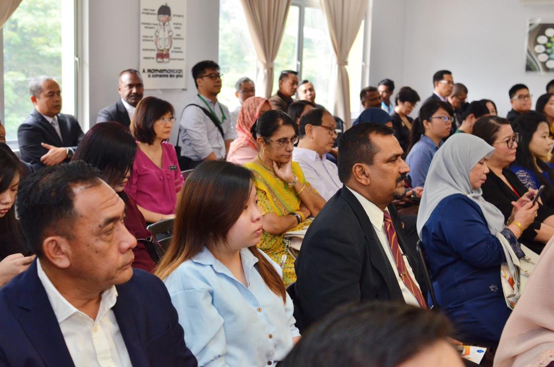 CM launches ‘StepUp Initiative’ to stir up students