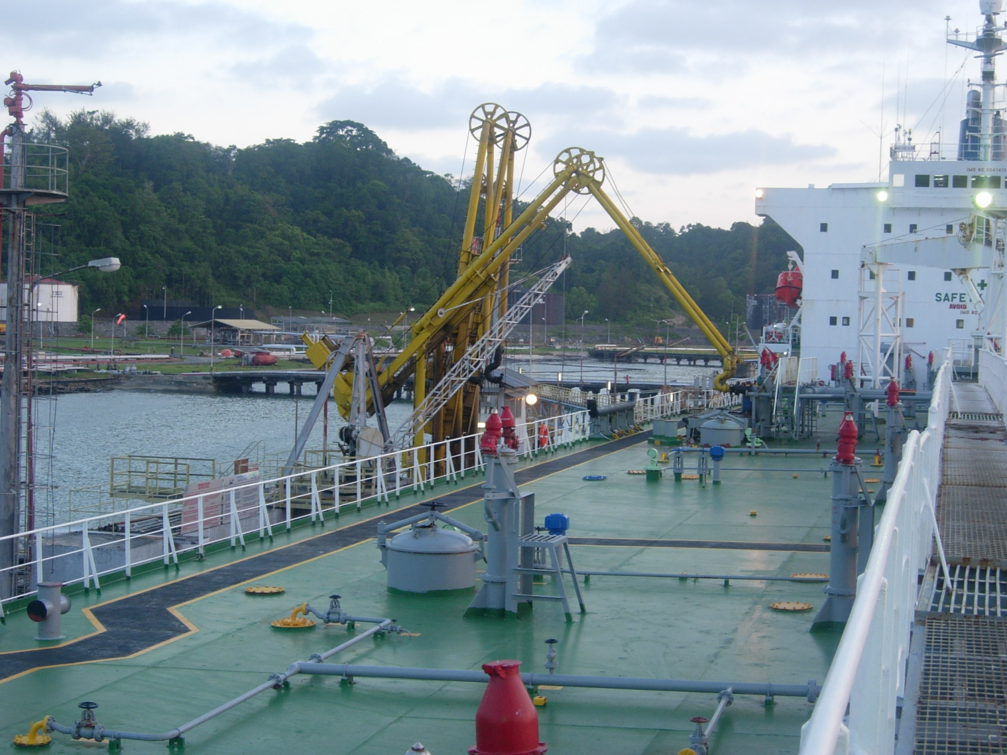 VESSEL CHARTERING