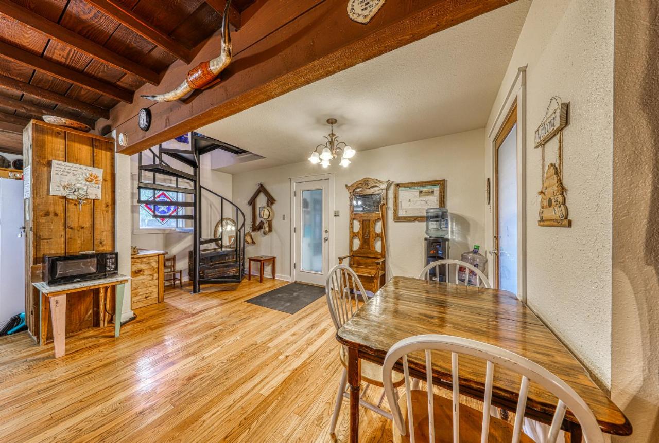 Texas Hill Country 4 Bedroom Vacation Lodge Rentals Ingram TX