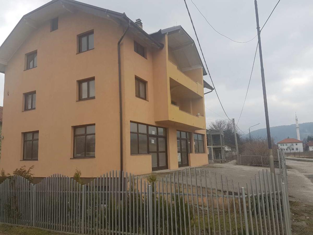 Stambeno Poslovni Objekat U Bugojnu Bunian Bosna