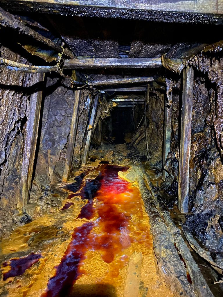 Bunker Hill Mining Corp. Water Quality Tracking Platform