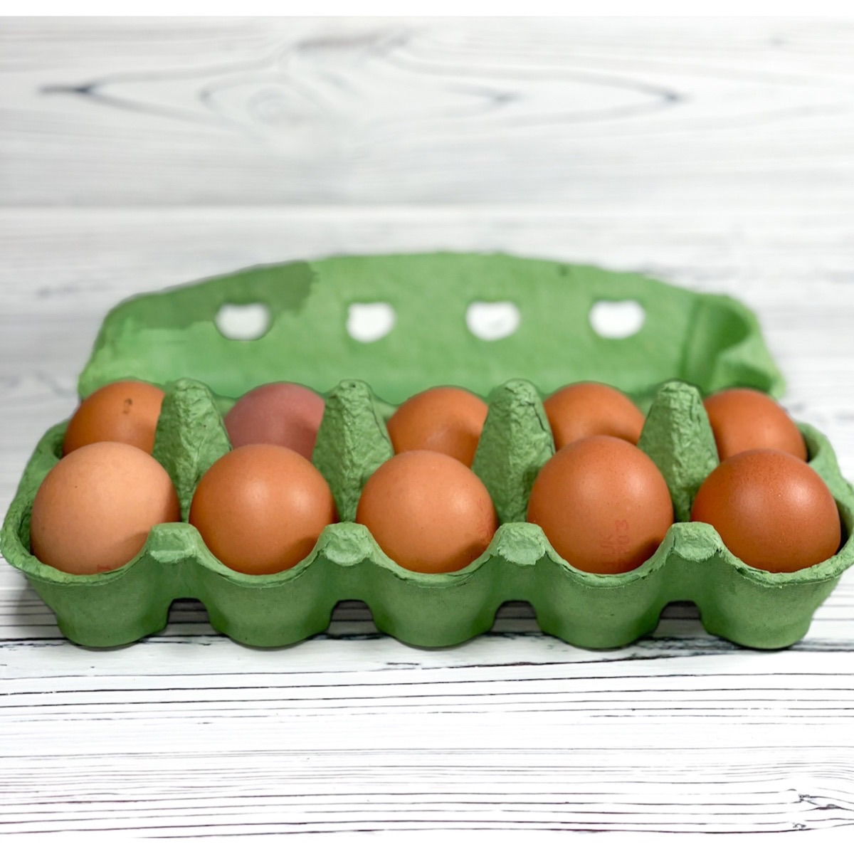 Eggs (Medium) (10) Free Range Burchills
