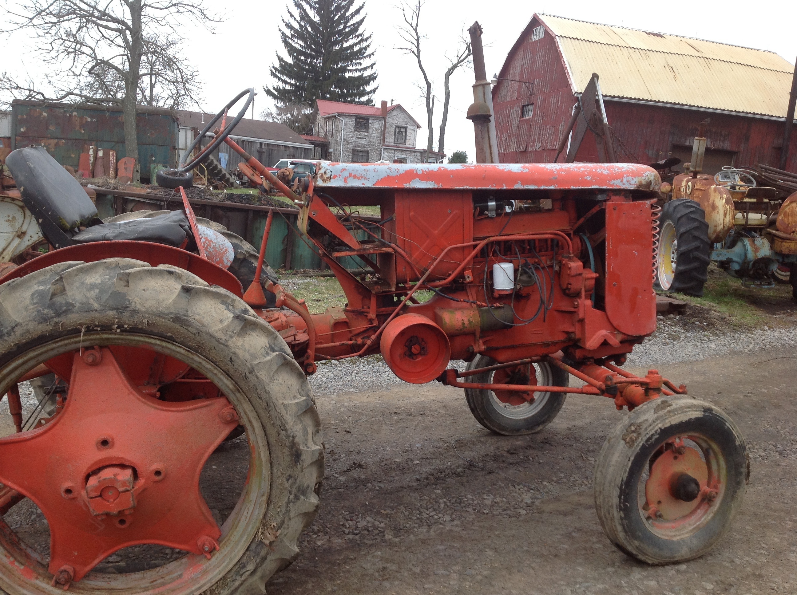 VAC CASE TRACTOR 1952 Burgh Implement Store