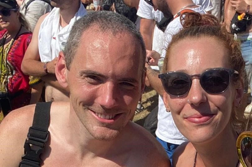 Diners shocked as naked pair enjoy meal in BurnhamOnSea pub(02)