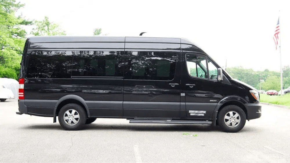 Passenger and Sprinter Vans For Rent 1020 Seats Busbank