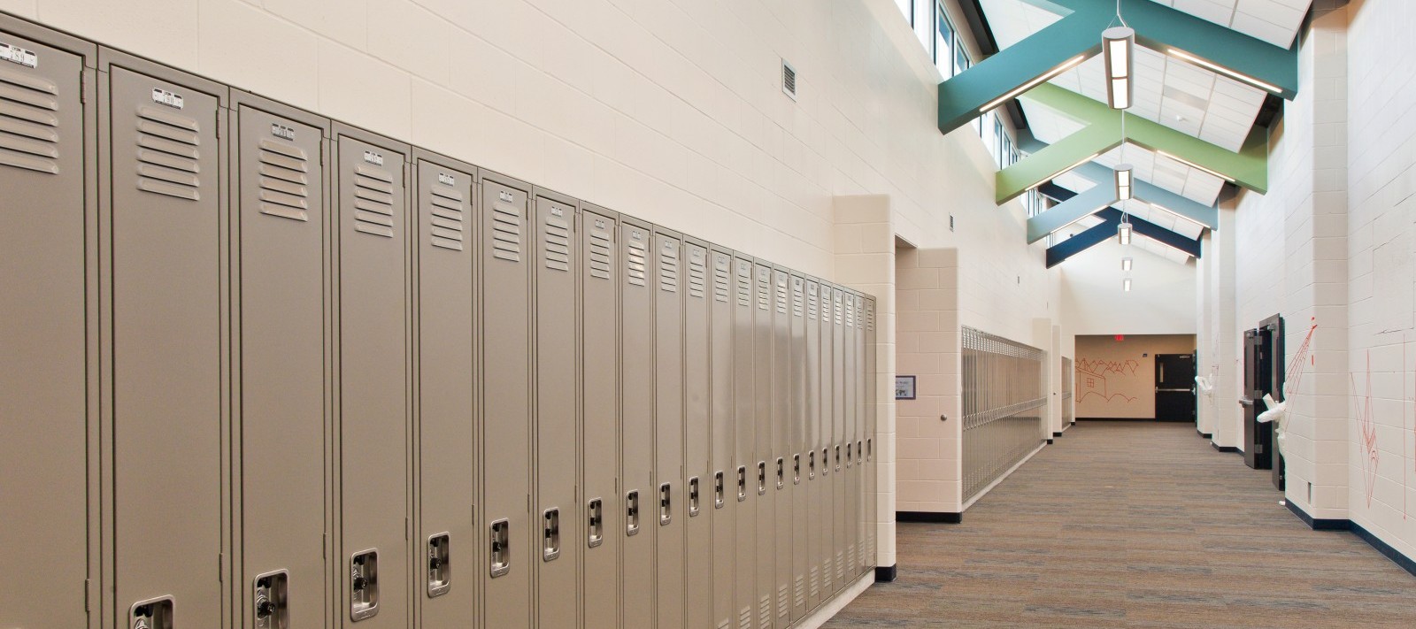 Pleasant Valley Junior High School Bush Construction