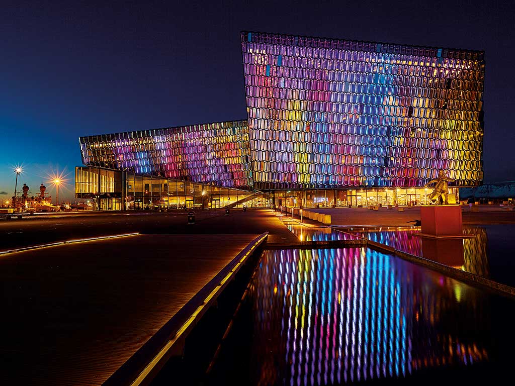Harpa Concert Hall lights up conference scene Business Destinations