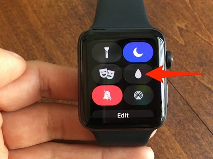 What the water drop is on an Apple Watch, and how to turn it off