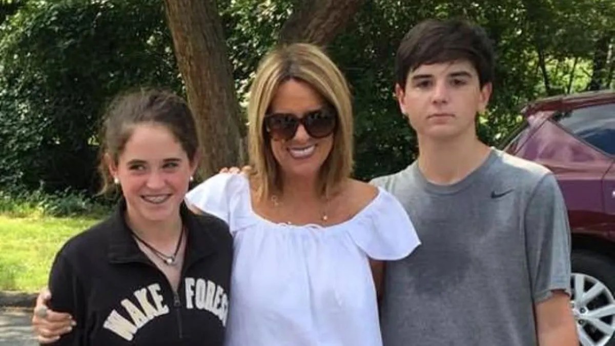 Who is Sean Hannity’s exwife Jill Rhodes?