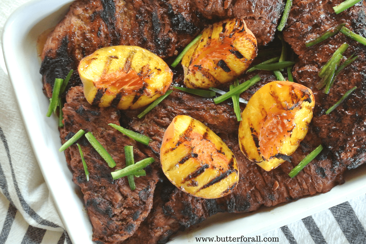 Nutritional Yeast, Cheddar, and Almond Crackers Grain Free and Low