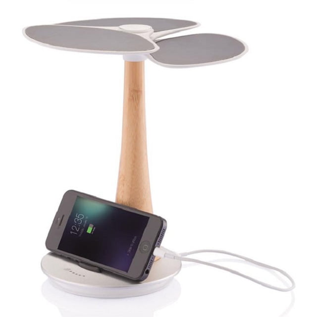 Ginkgo Solar Tree Un petit arbre solaire pour votre smartphone