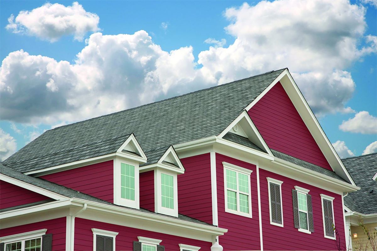 BUZZ Siding Contractors near me in McHenry & Siding Installation